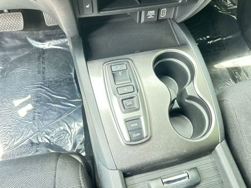 Certified 2022 Honda Pilot Sport image 18
