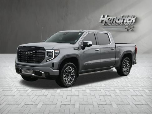 Used 2025 GMC Sierra 1500 Denali Ultimate image 8