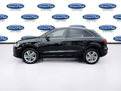 Used 2018 Audi Q3 2.0T Premium Plus w/ Premium Plus Package AWD/4WD image 4