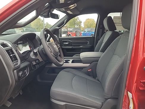 New 2026 RAM 2500 Big Horn AWD/4WD image 11