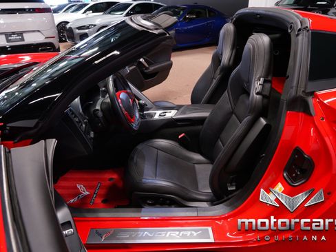 Used 2016 Chevrolet Corvette Stingray Coupe w/ 2LT Preferred Equipment Group RWD image 28