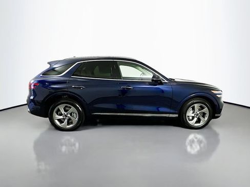 Used 2026 Genesis GV70 2.5T Select AWD/4WD image 4