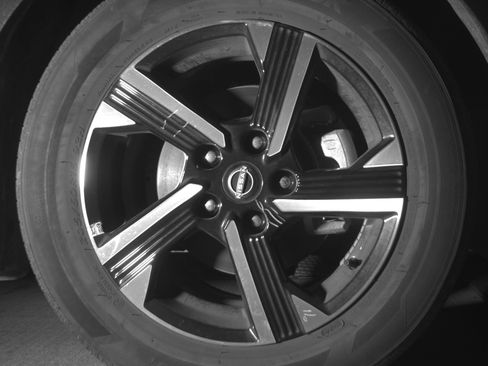 Used 2025 Nissan Sentra SV image 13