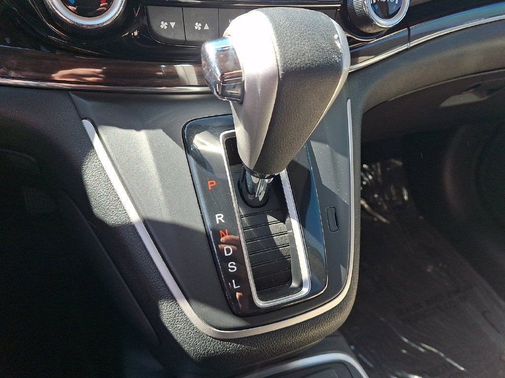 Used 2015 Honda CR-V EX-L image 14