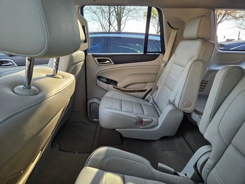 Used 2016 GMC Yukon Denali w/ Open Road Package image 8