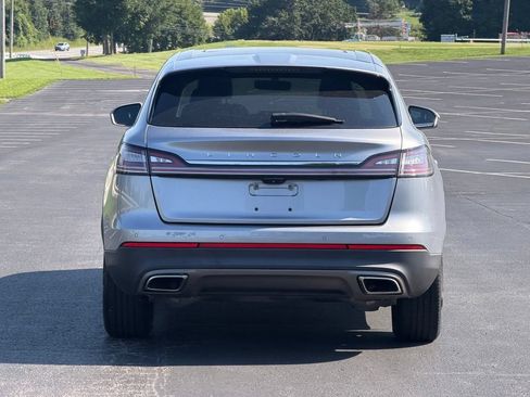Used 2021 Lincoln Nautilus Reserve FWD image 5