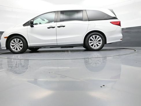 Used 2020 Honda Odyssey LX image 46