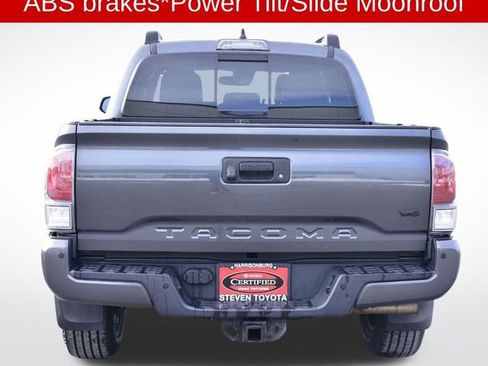 Used 2020 Toyota Tacoma TRD Sport w/ TRD Premium Sport Package image 8