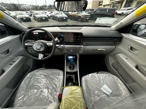 New 2026 Hyundai Kona SE AWD/4WD image 12