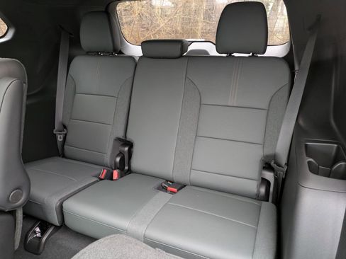 New 2026 GMC Acadia AT4 w/ Luxury Package image 33