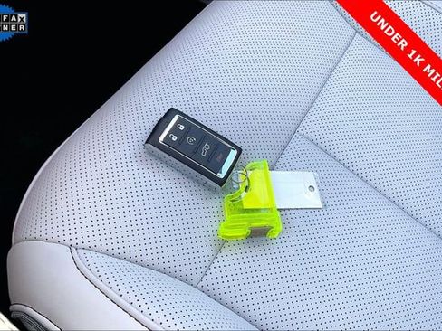 Used 2025 Jeep Wagoneer S Limited image 11