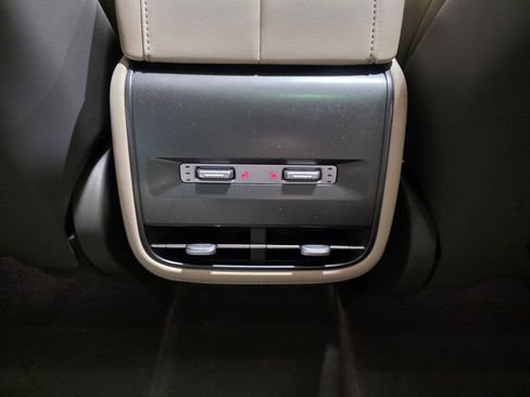 Used 2024 Lincoln Nautilus Reserve w/ Equipment Group 203A image 19