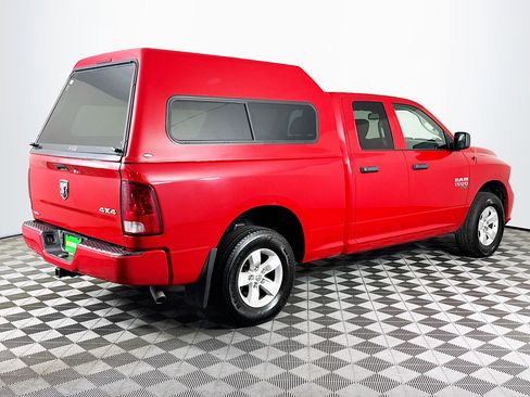 Used 2019 RAM 1500 Express AWD/4WD image 10