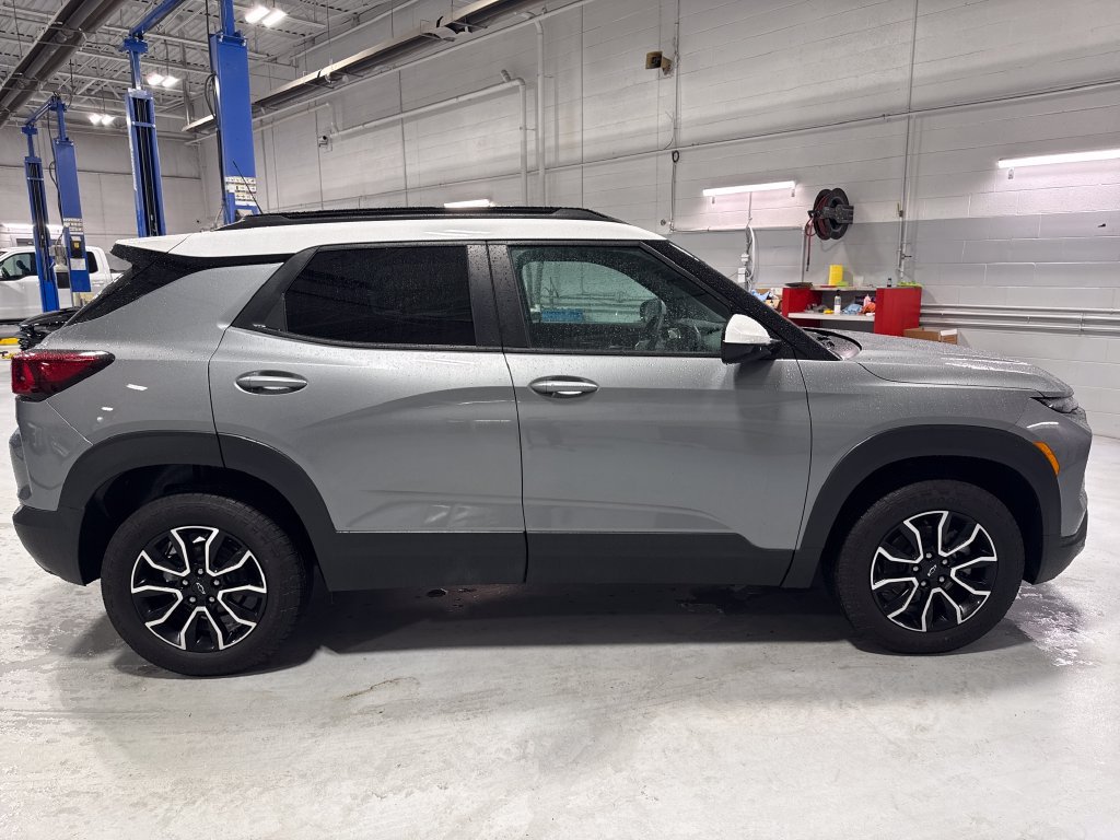New 2026 Chevrolet TrailBlazer ACTIV w/ Driver Confidence Package AWD/4WD image 45