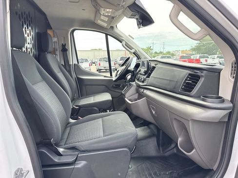 Used 2025 Ford Transit 250 Low Roof w/ Exterior Upgrade Package RWD image 23