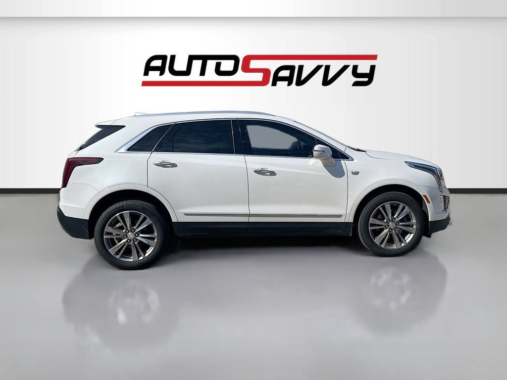 Used 2024 Cadillac XT5 Premium Luxury FWD image 8