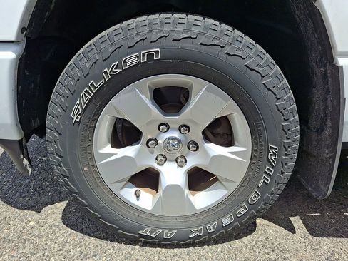 Used 2020 RAM 1500 Big Horn AWD/4WD image 7