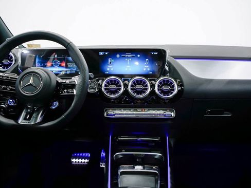 New 2025 Mercedes-Benz GLA 35 AMG AMG GLA 35 image 15