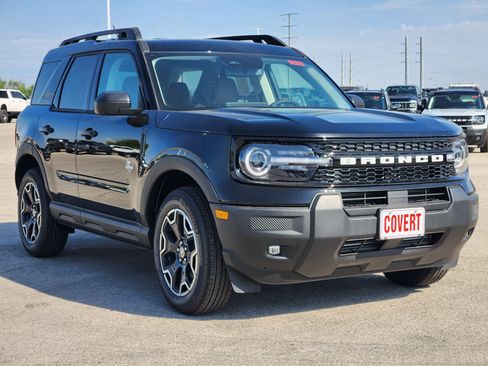 New 2026 Ford Bronco Sport Outer Banks AWD/4WD image 2