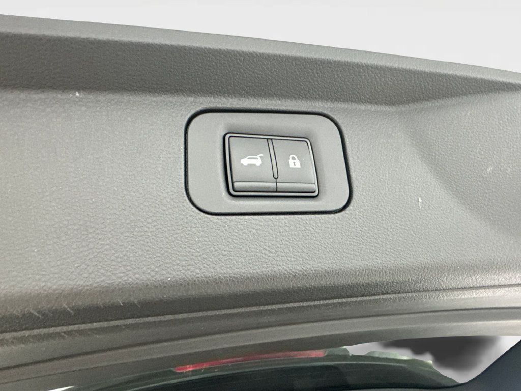 Used 2025 INFINITI QX80 Luxe AWD/4WD image 88
