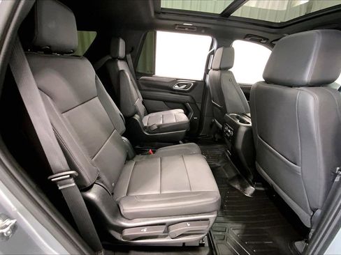 Used 2023 Chevrolet Tahoe LT w/ LT Signature Package RWD image 20