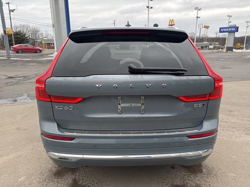 Certified 2023 Volvo XC60 B5 Plus w/ Climate Package image 7