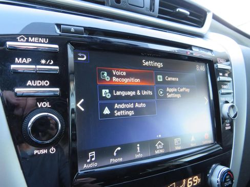 Used 2018 Nissan Murano S image 21