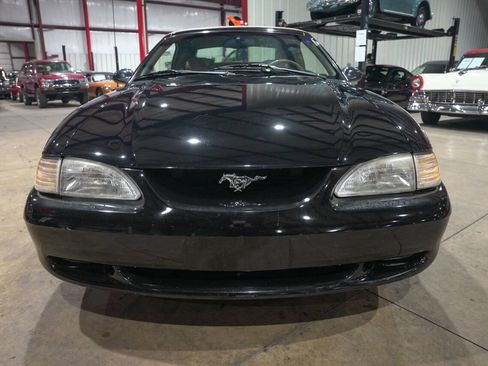 Used 1995 Ford Mustang GT RWD image 29
