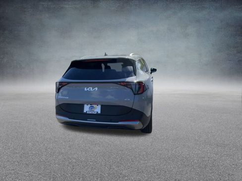 Used 2026 Kia Sportage EX image 21