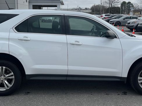 Used 2015 Chevrolet Equinox LS image 10