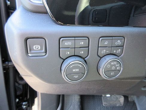 New 2026 Chevrolet Silverado 3500 LTZ w/ LTZ Plus Package AWD/4WD image 28