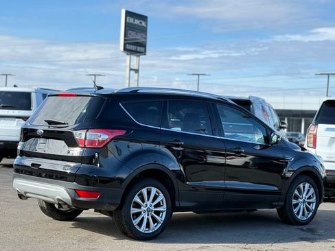 Used 2017 Ford Escape Titanium image 35