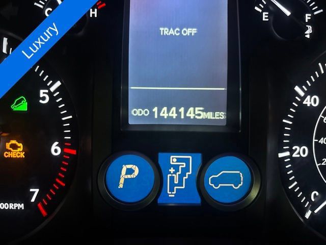 Used 2012 Lexus GX 460 AWD/4WD image 17