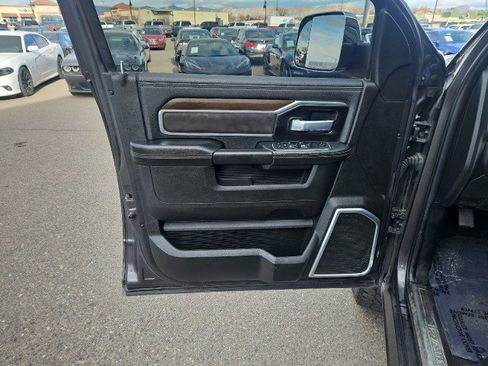 Used 2022 RAM 2500 Laramie image 9