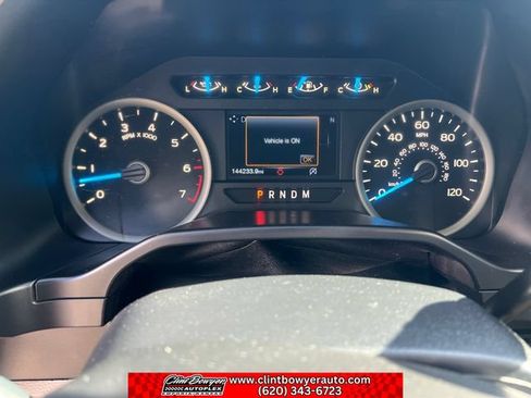 Used 2017 Ford F150 XLT w/ Equipment Group 302A Luxury AWD/4WD image 16
