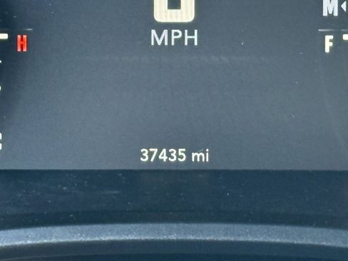 Used 2016 Dodge Challenger R/T Scat Pack image 30