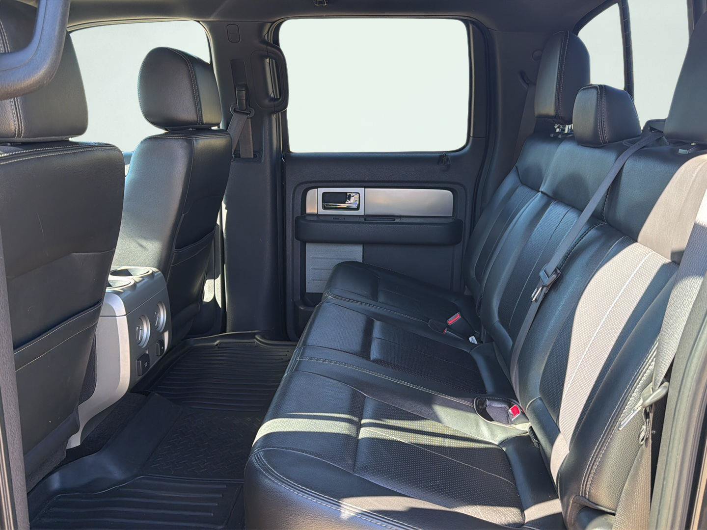 Used 2013 Ford F150 FX4 w/ Luxury Equipment Group AWD/4WD image 3