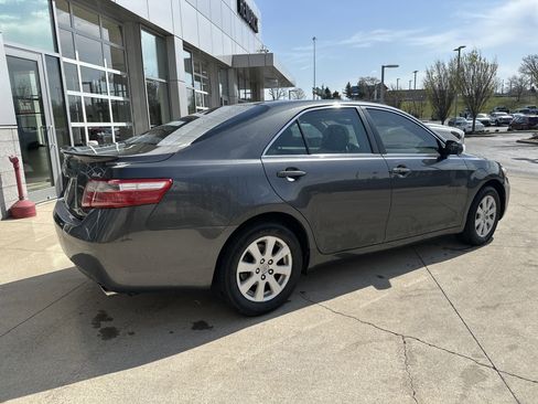 Used 2008 Toyota Camry XLE image 6