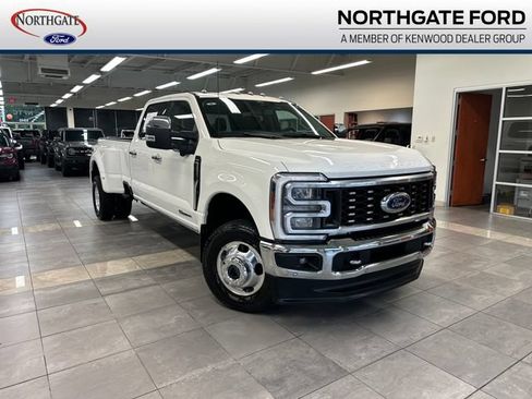 Used 2024 Ford F350 Lariat w/ Lariat Ultimate Package AWD/4WD image 1