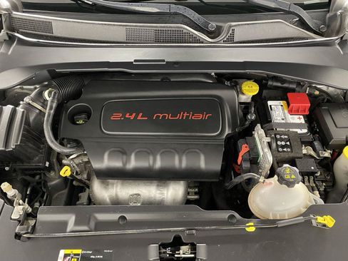 Used 2022 Jeep Compass Trailhawk w/ Sun and Sound Group AWD/4WD image 28
