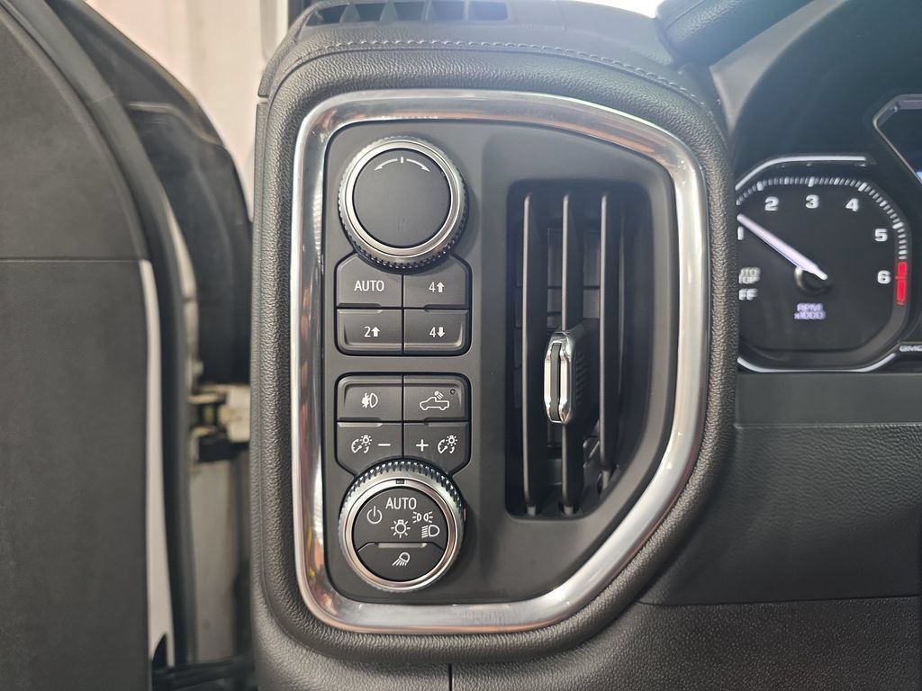 Used 2019 GMC Sierra 1500 Denali AWD/4WD image 24