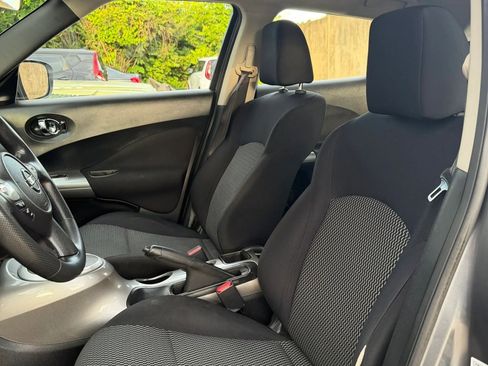Used 2015 Nissan Juke S AWD/4WD image 6