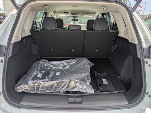 New 2026 Nissan Rogue SV AWD/4WD image 26