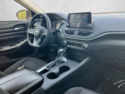 Used 2019 Nissan Altima 2.5 S FWD image 19
