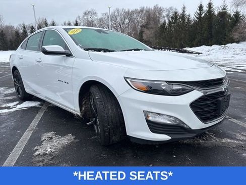 Used 2024 Chevrolet Malibu LT w/ Sport Edition image 2