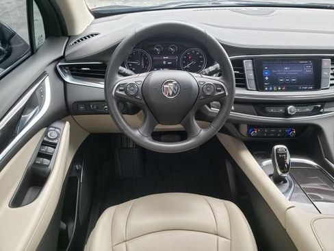 Used 2020 Buick Enclave Essence AWD/4WD image 15
