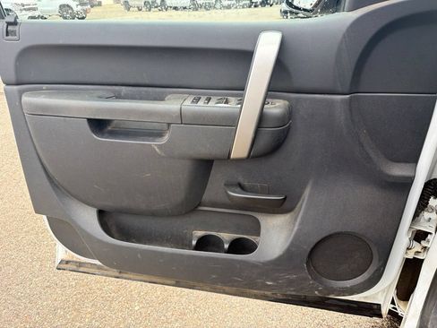 Used 2011 Chevrolet Silverado 1500 LT w/ All-Star Edition AWD/4WD image 19
