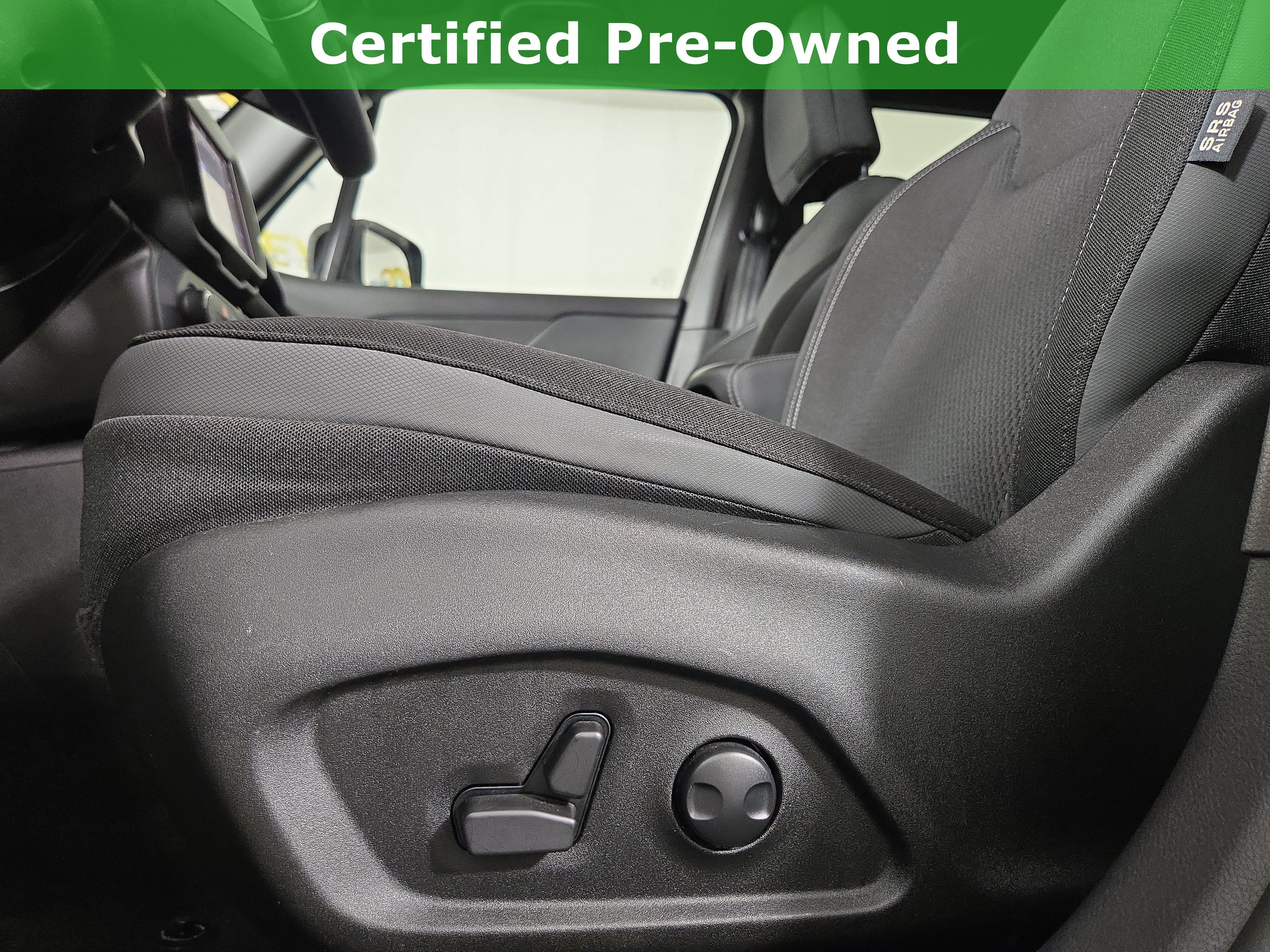 Certified 2022 Jeep Renegade Altitude w/ Convenience Group AWD/4WD image 32