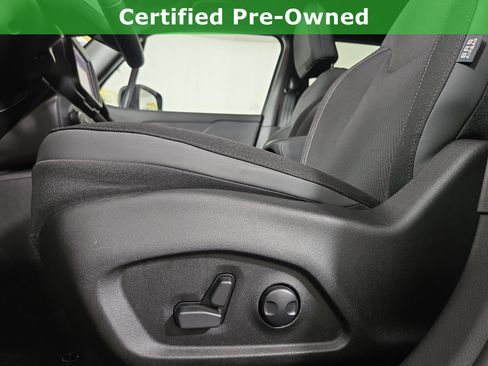 Certified 2022 Jeep Renegade Altitude w/ Convenience Group AWD/4WD image 32