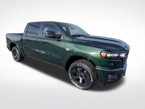 New 2026 RAM 1500 4x4 Crew Cab image 7